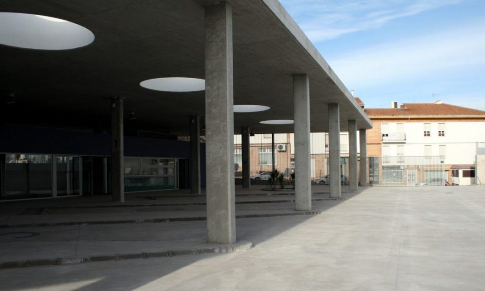 2832016103761