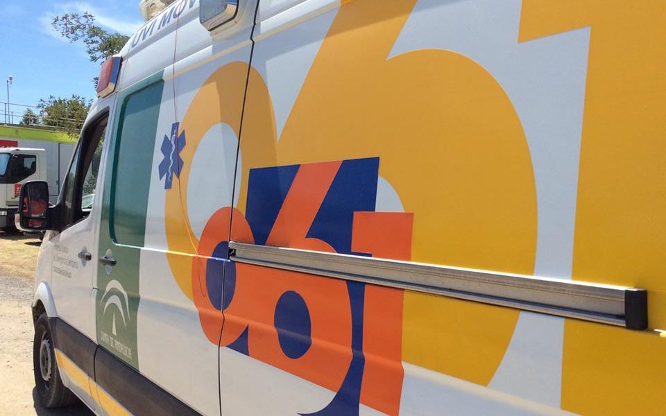 Un camionero resulta herido al salirse su vehículo en la A-92, a su paso por Mairena del Alcor