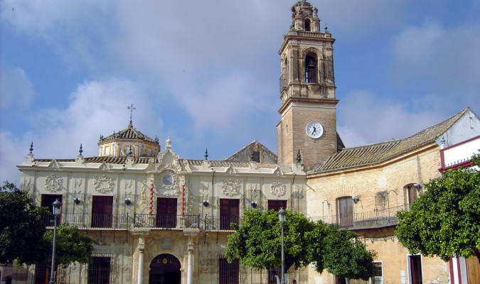 Roban en el Ayuntamiento de Lora del Río