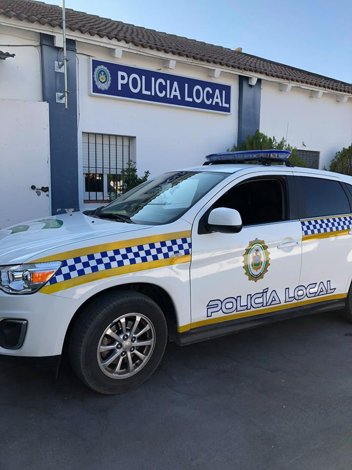 La Policía Local de Arahal detiene a un vecino de la localidad por agredir a su pareja