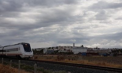 Renfe incorpora paradas en Bellavista y Virgen del Rocío en trenes de Media Distancia línea Sevilla-Málaga