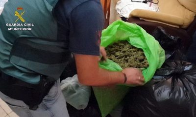Tres detenidos en La Puebla de Cazalla por presunto tráfico de drogas y recepción de material robado