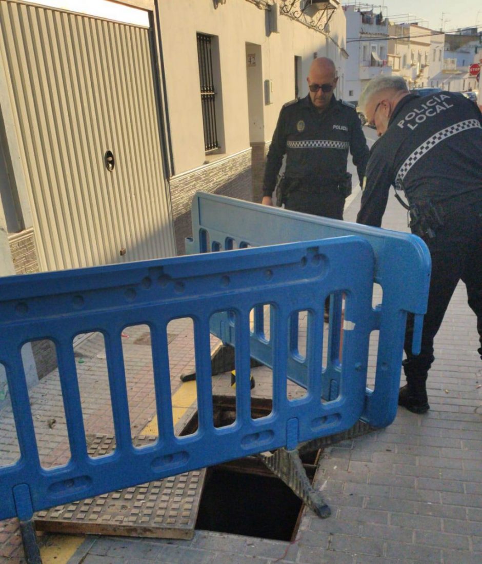 La explosión de una arqueta deja a oscuras los polígonos y el tanatorio de Arahal