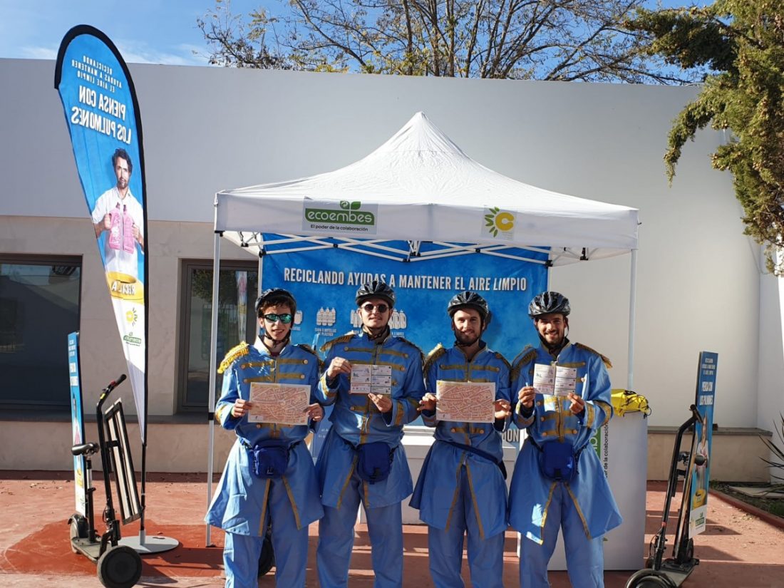 “The Recyclers” convierte el domingo en Lantejuela en la fiesta del reciclaje