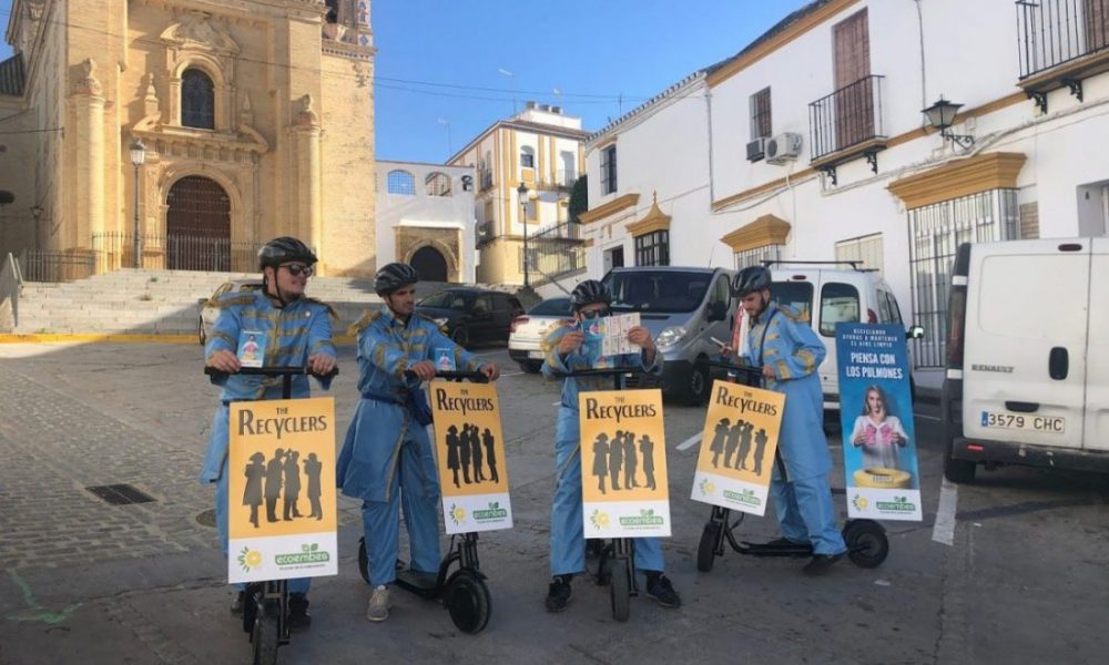 Arahal recibe al comando "The Recyclers" el Día de los Inocentes 