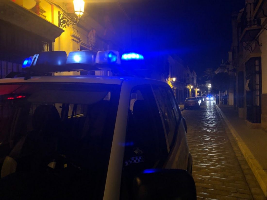 Detenido un vecino de Arahal por amenazar con un cuchillo a varios comerciantes 