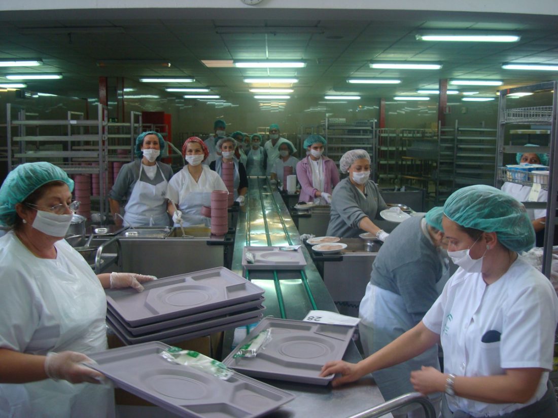 Almuerzo con platos sevillanos en el Virgen del Rocío para celebrar el Día de Andalucía