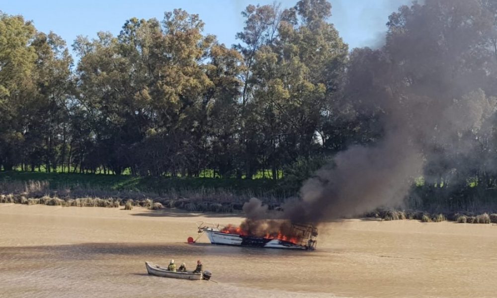 incendio barco