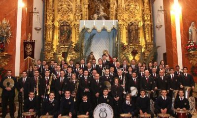 Herrera vive cada tarde la Semana Santa en los balcones