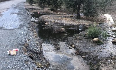 Se rompe accidentalmente una tubería de residuos de aceitunas de la balsa de Arahal