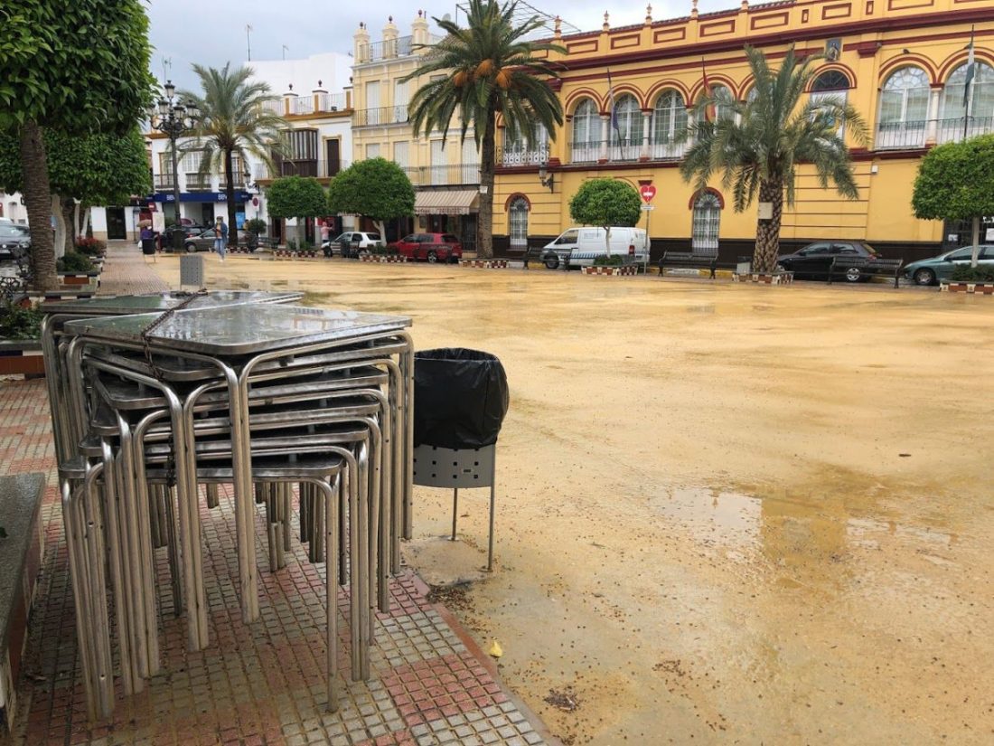 Las terrazas podrán abrir y funcionar al 50 % de veladores en la fase 1