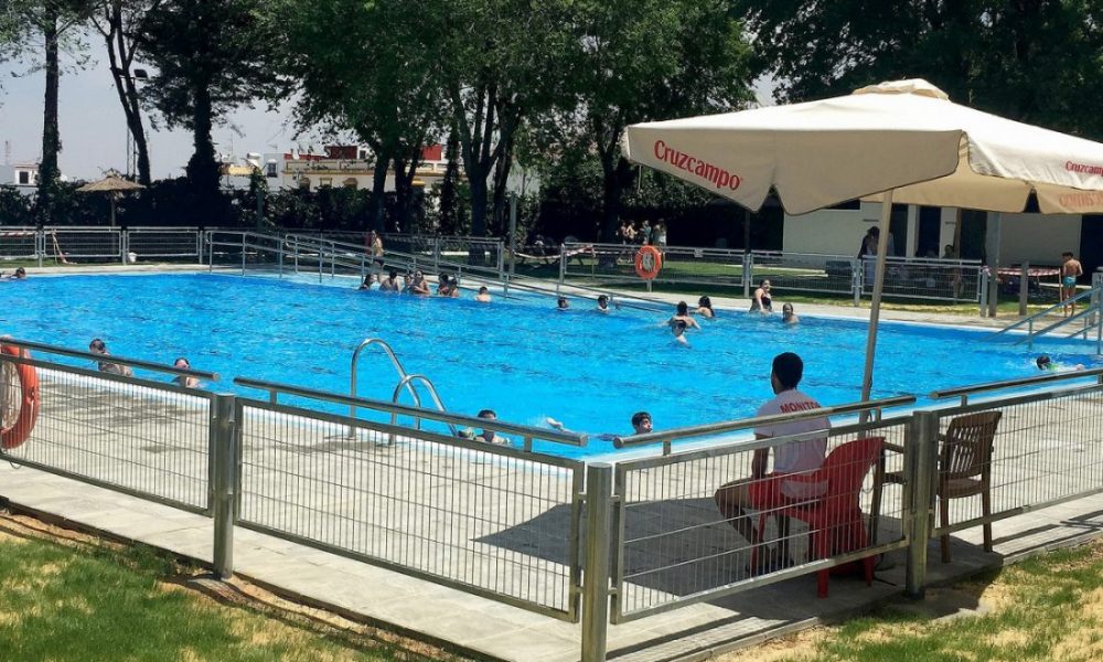 Las piscinas municipales de La Puebla no abrirán esta temporada