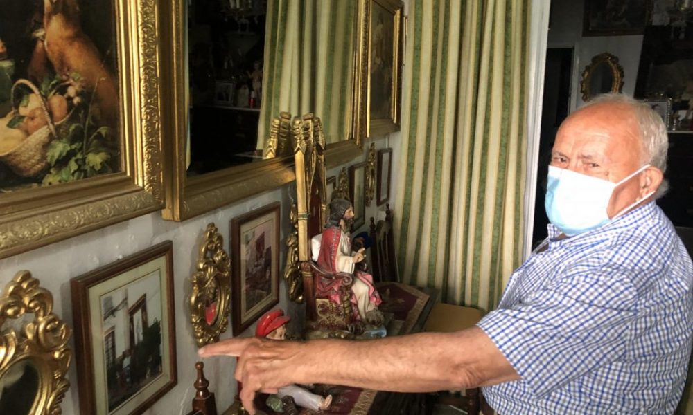 El marchenero José Giraldo, "Joselito", 50 años montando el mejor altar de Corpus Christi de la calle Carrera