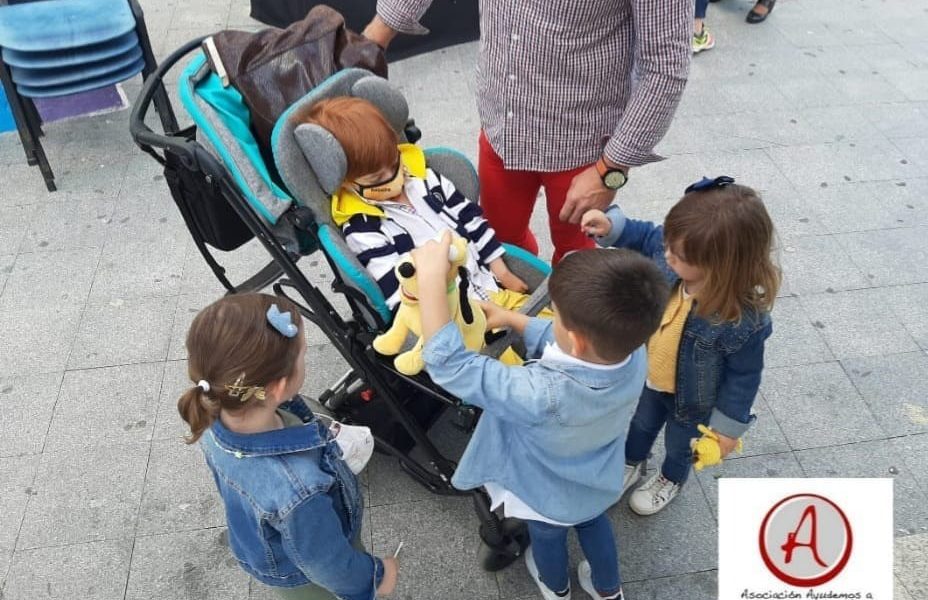 No tires los tapones de plástico, Andrés los necesita