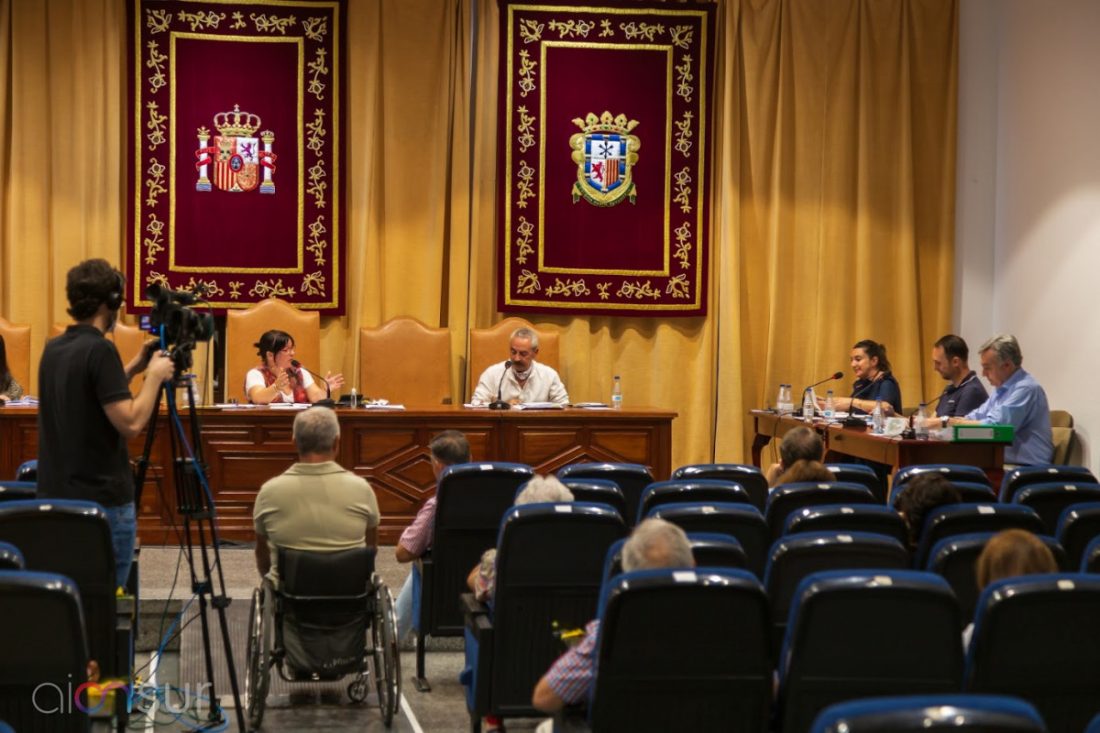 Comienza la licitación de la piscina terapéutica de Marchena con las críticas en contra de la oposición