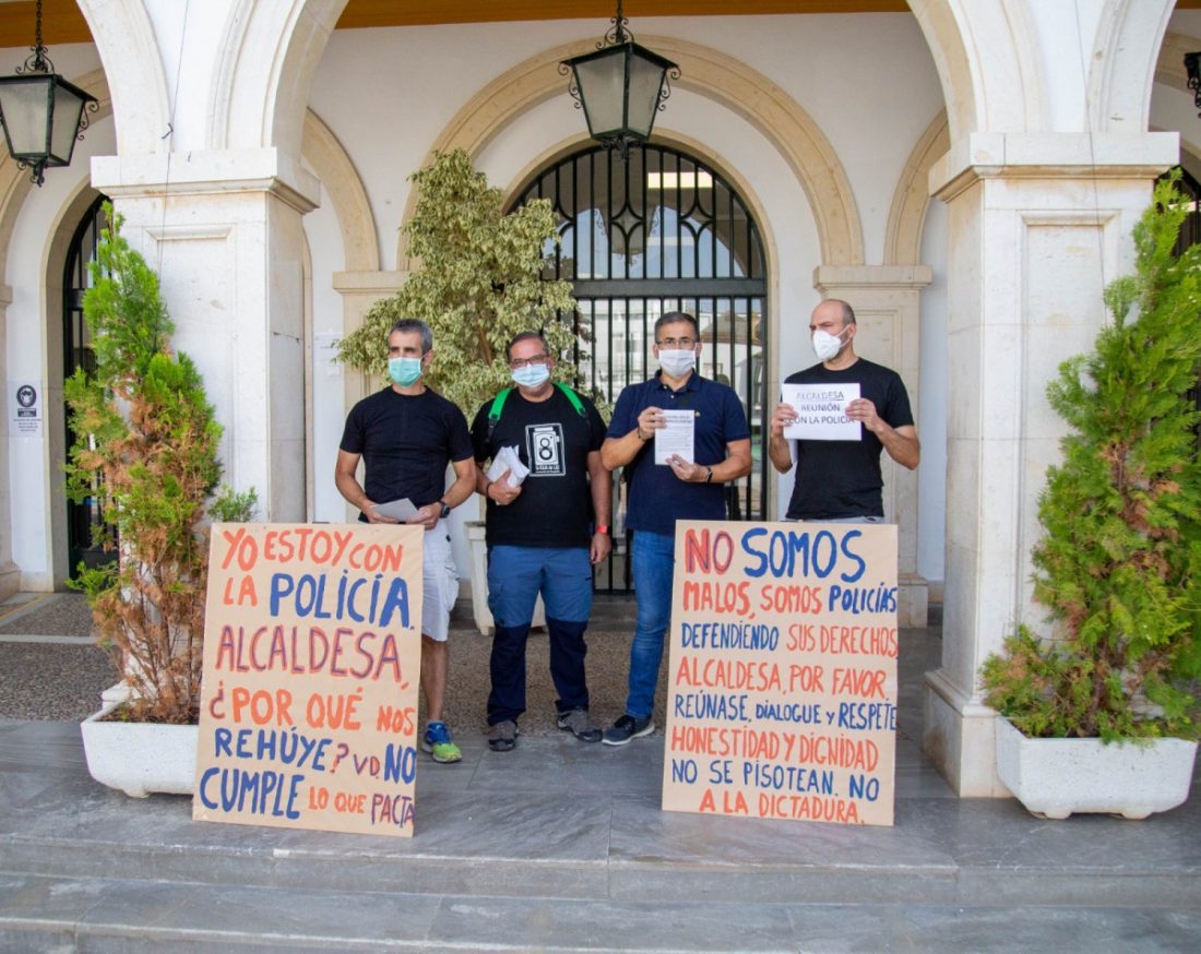 El conflicto entre la alcaldesa y la Policía Local de Marchena, sin posibilidad de acercamiento