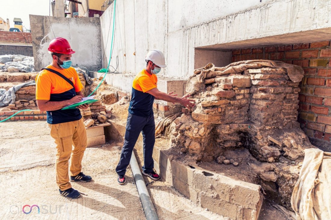 La barriada de La Palmera en Arahal área industrial, necrópolis y lugar sagrado en los últimos 20 siglos