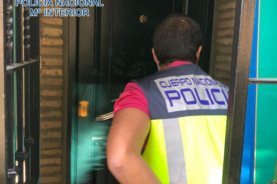 Policia detenido