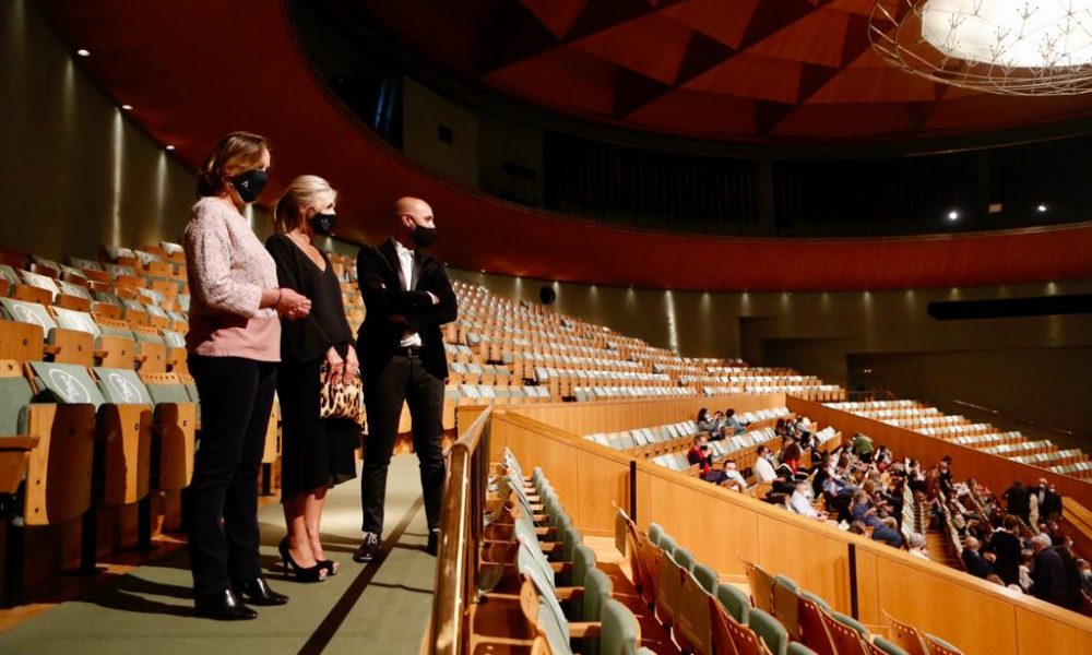 Consejera opera