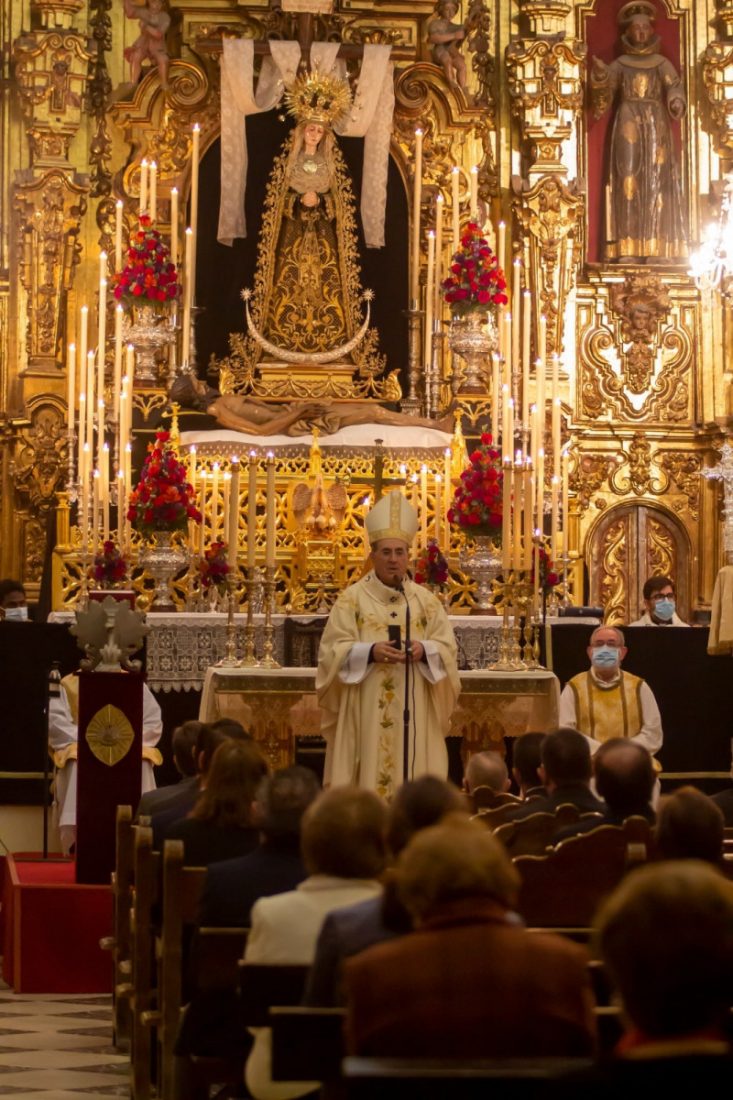 El Arzobispo de Sevilla clausura los cultos extraordinarios por el 75 aniversario del Santísimo Cristo Yacente de Arahal