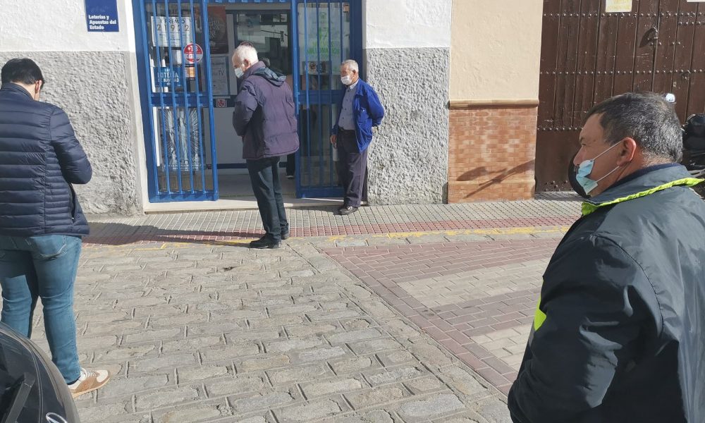 Miguel Jiménez, propietario Administración Lotería en Arahal: "Necesitamos buenas noticias"