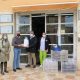 Regalos de Navidad para los mayores de la residencia de Herrera