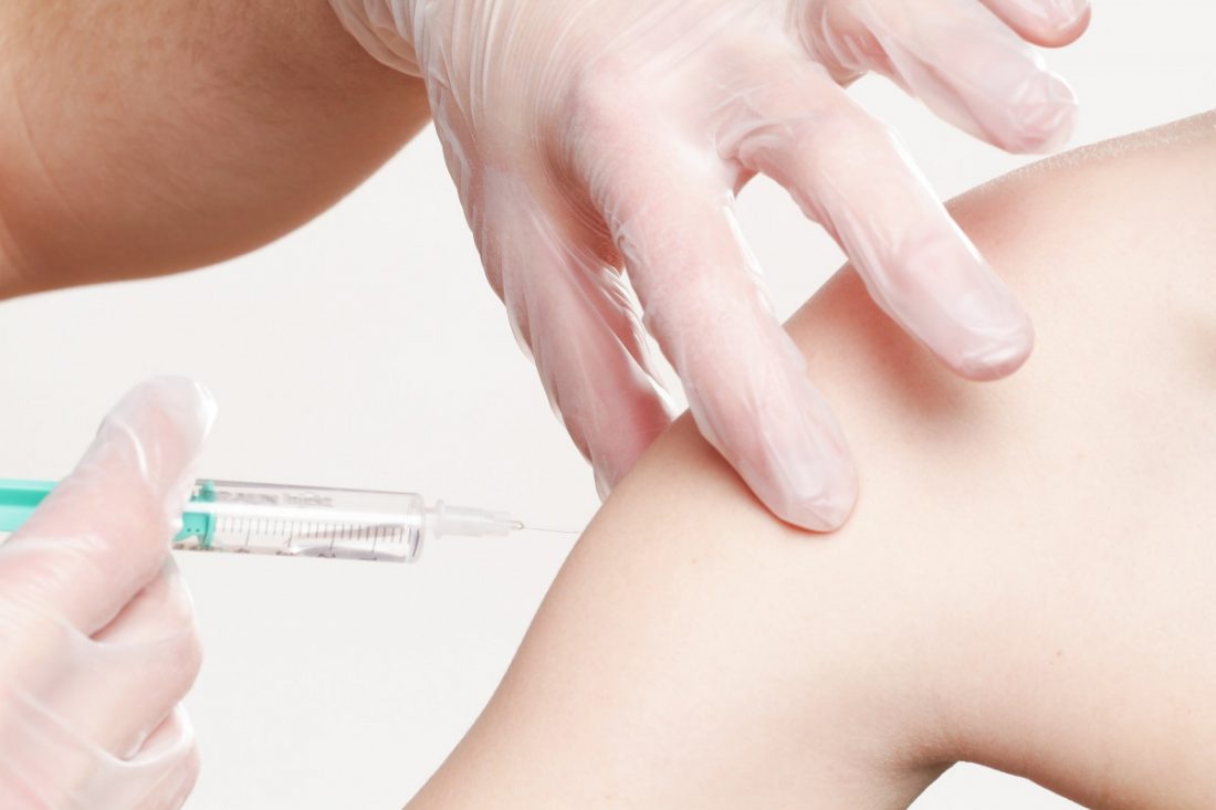 Vacunación masiva en Espartinas sin cita previa a 500 personas de entre 40 y 69 años