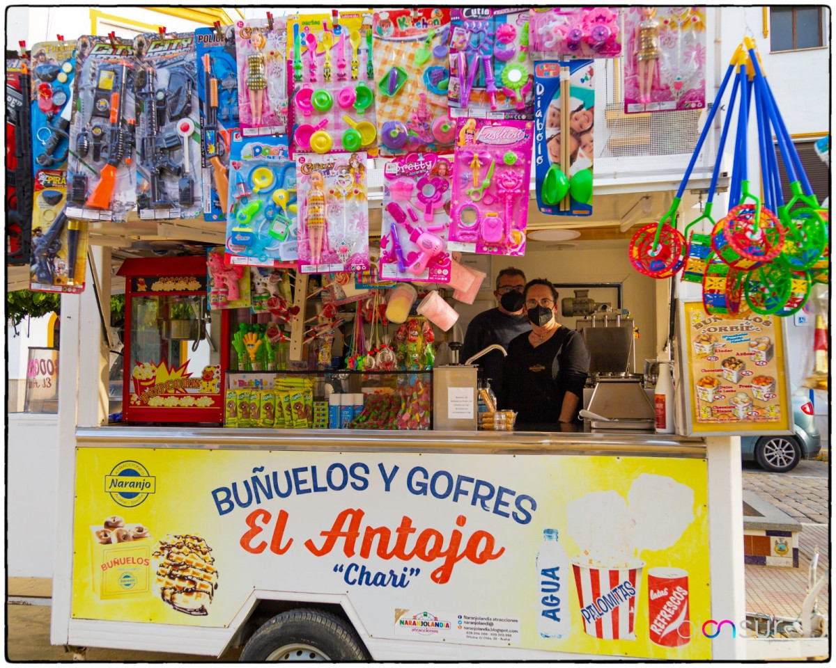 Buñuelos y manzanas de caramelo para “sobrevivir” a la covid hasta el 2022