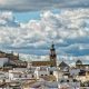 La Guardia Civil denuncia casi 30 infracciones en un local de peleas de gallos en Fuentes de Andalucía