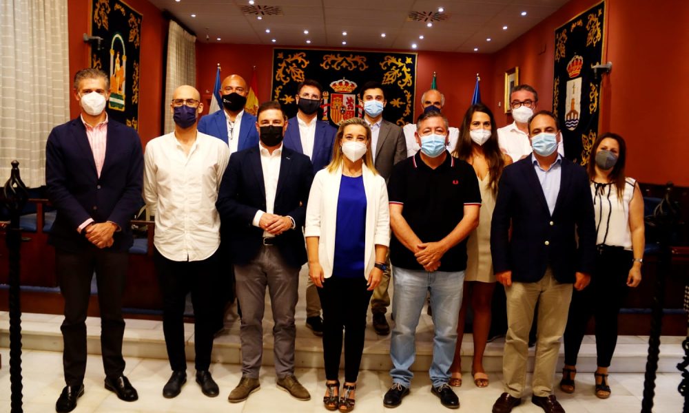 Alcalá continúa dando pasos para la remunicipalización de los servicios de limpieza y recogida de residuos