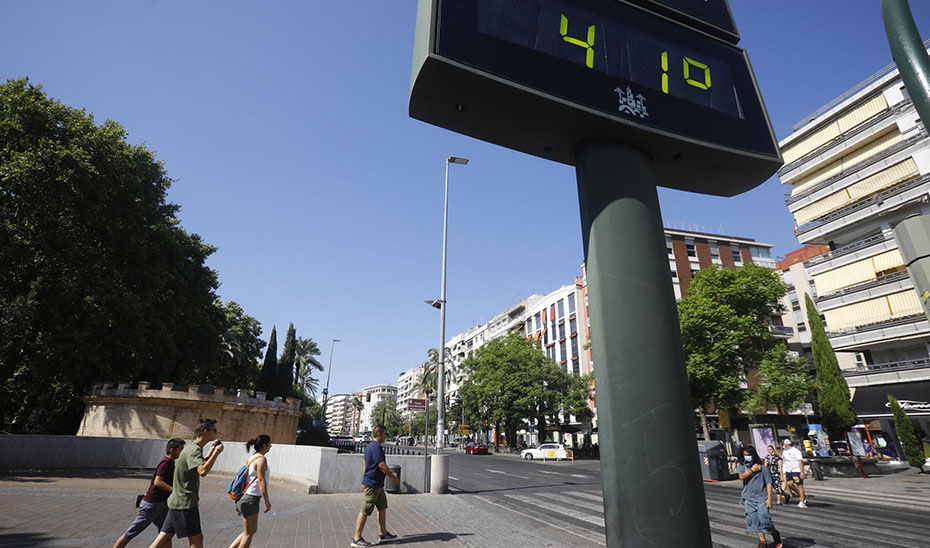 El 112 refuerza sus salas de atención ante la ola de calor y el riesgo de incendios