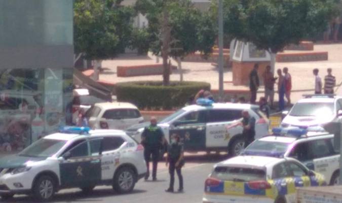 Roba un coche en La Puebla del Río y es perseguido hasta detenerle