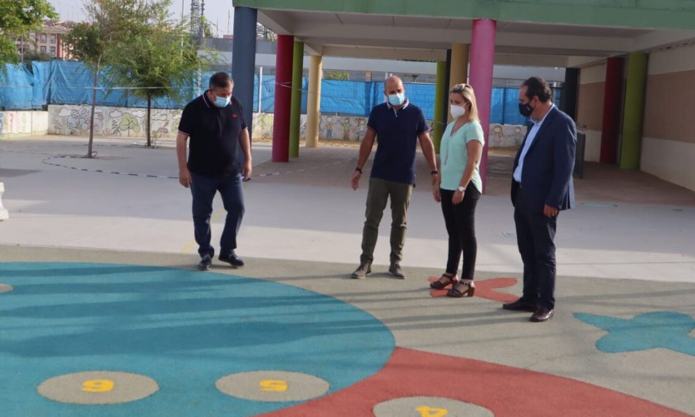 Alcalá de Guadaíra invierte 700.000 euros en mejorar su red de centros