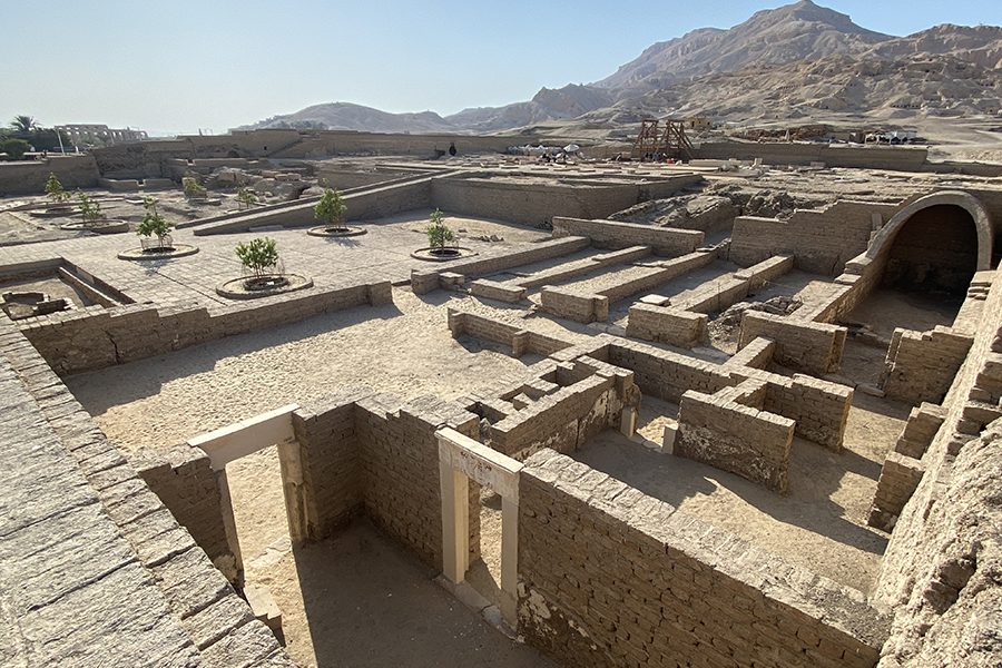 Tres estudiantes de la US harán prácticas de arqueología en Egipto