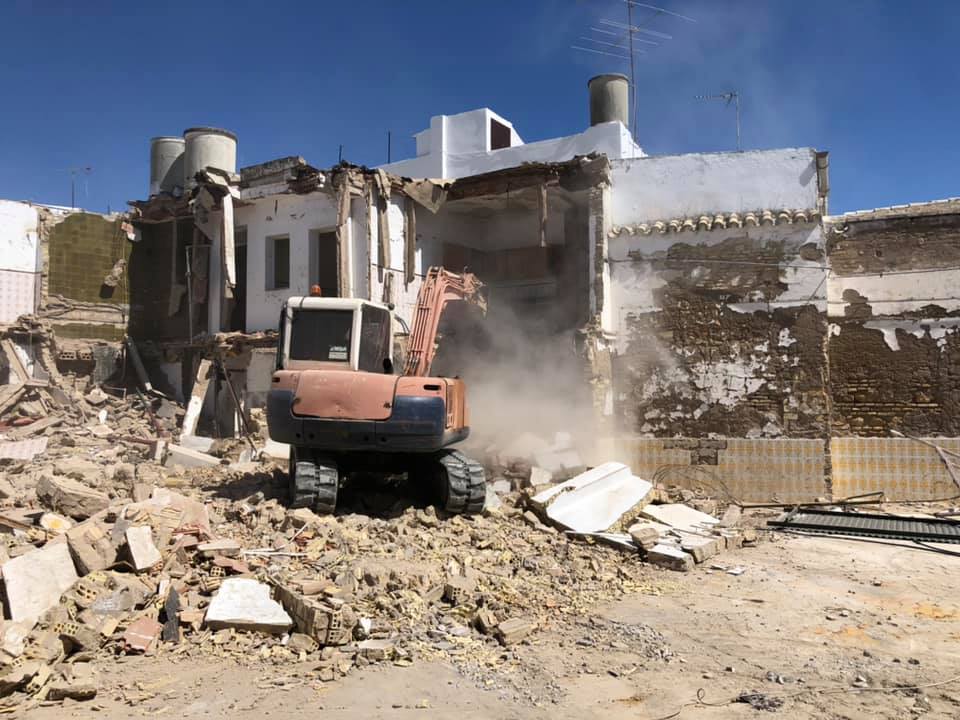 Arrancan las obras para la residencia del Santo Cristo de Arahal