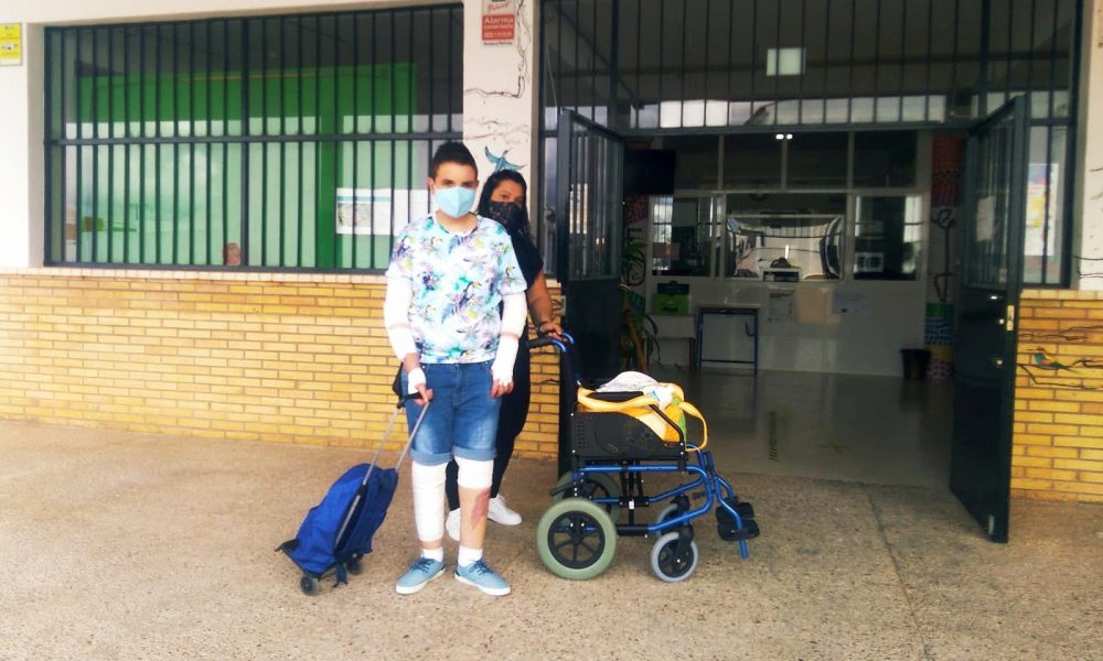 #LaPueblaDeCazalla | Por ello, el Ayuntamiento ha mostrado mediante una nota de prensa su "agradecimiento a la población, en general, y a la Delegación de Educación de la Junta de Andalucía en Sevilla".