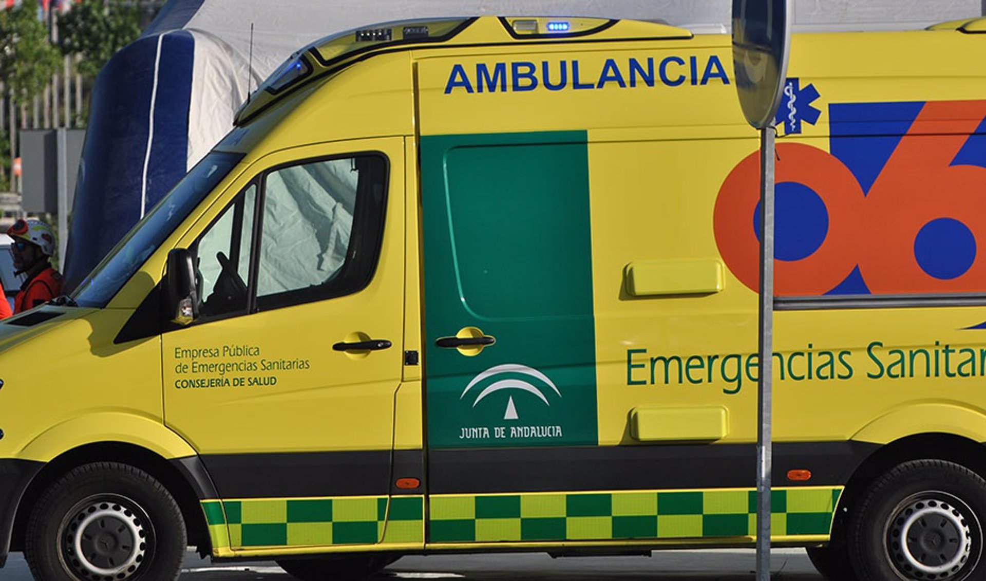 Herido en Nigüelas un trabajador al caer desde el tejado de una nave