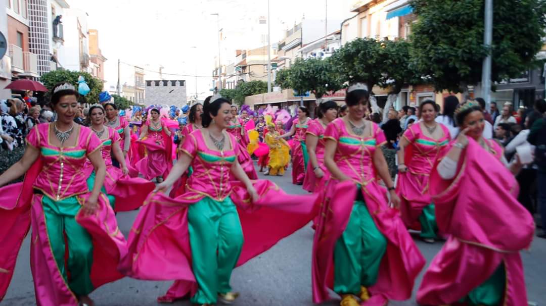 El carnaval de La Algaba volverá a llenar las calles de color en 2022