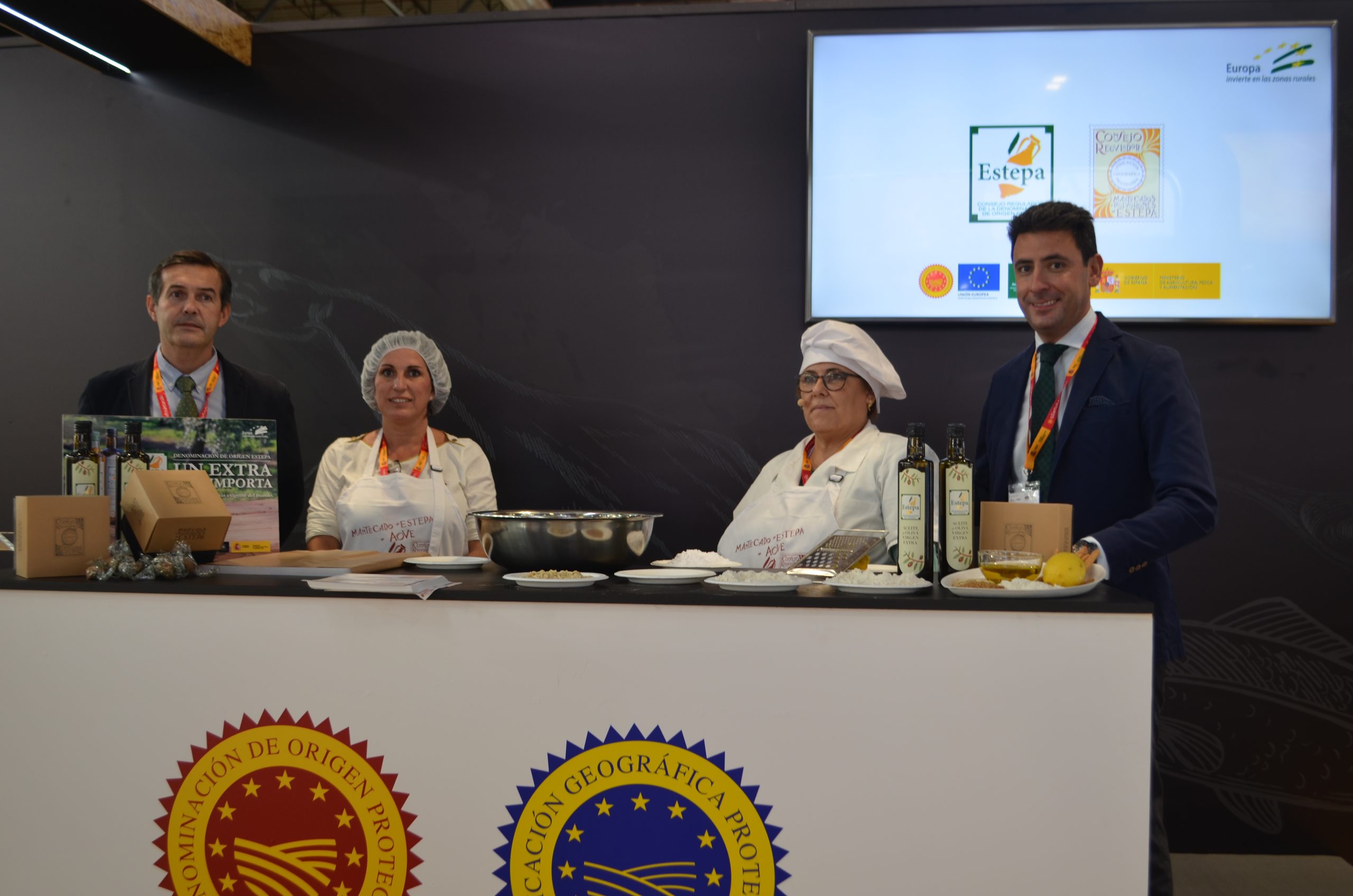 Estepa presenta en el Salón Gourmets su mantecado de AOVE