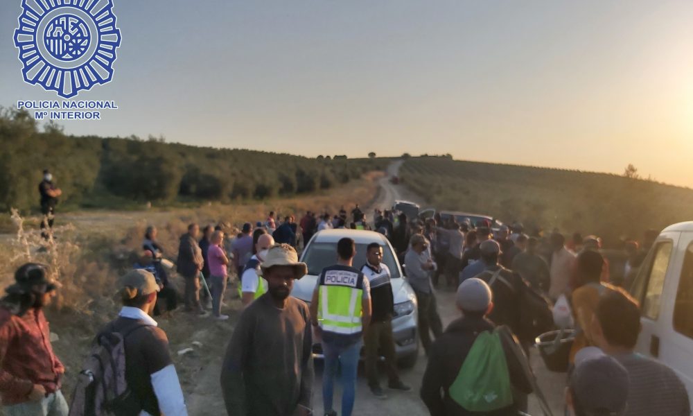 Desarticulada una organización dedicada a la trata de seres humanos en Écija