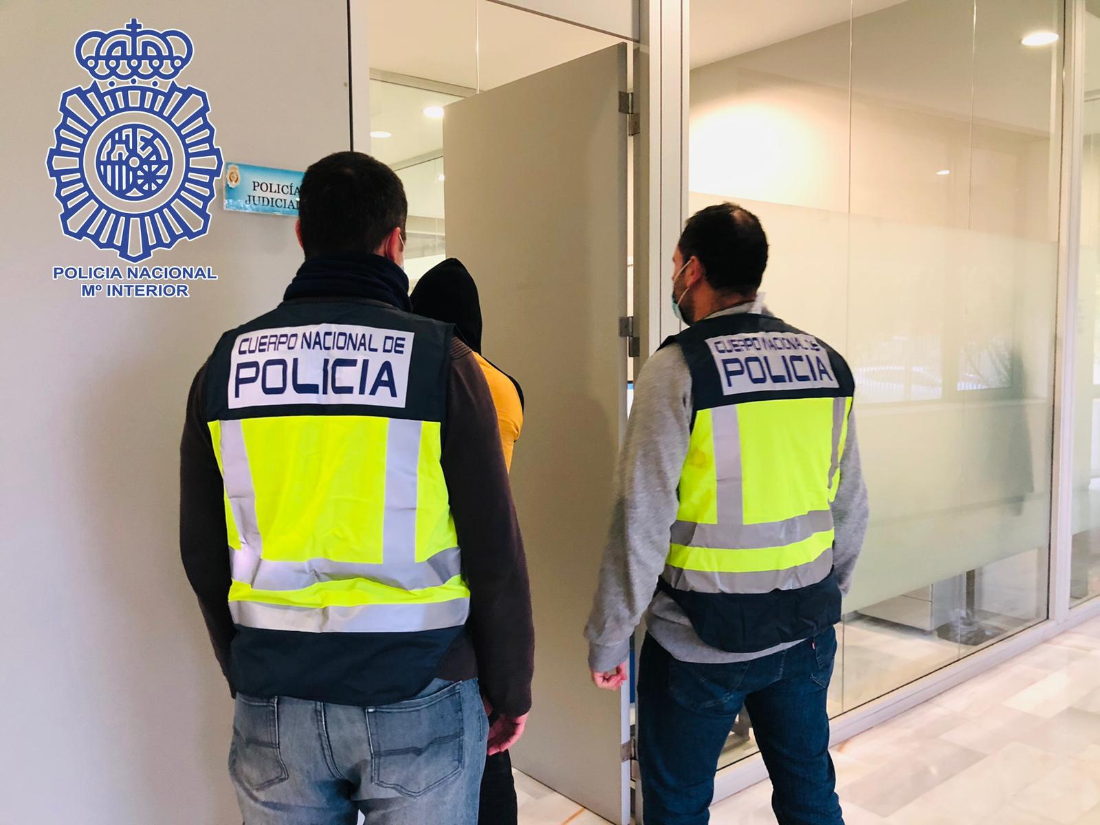 Un varón detenido por tentativa de homicidio en Sevilla