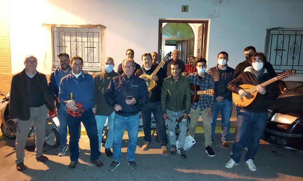 Comienza la tradicional Ronda de Ánimas del Coro de Campanilleros en Castilleja