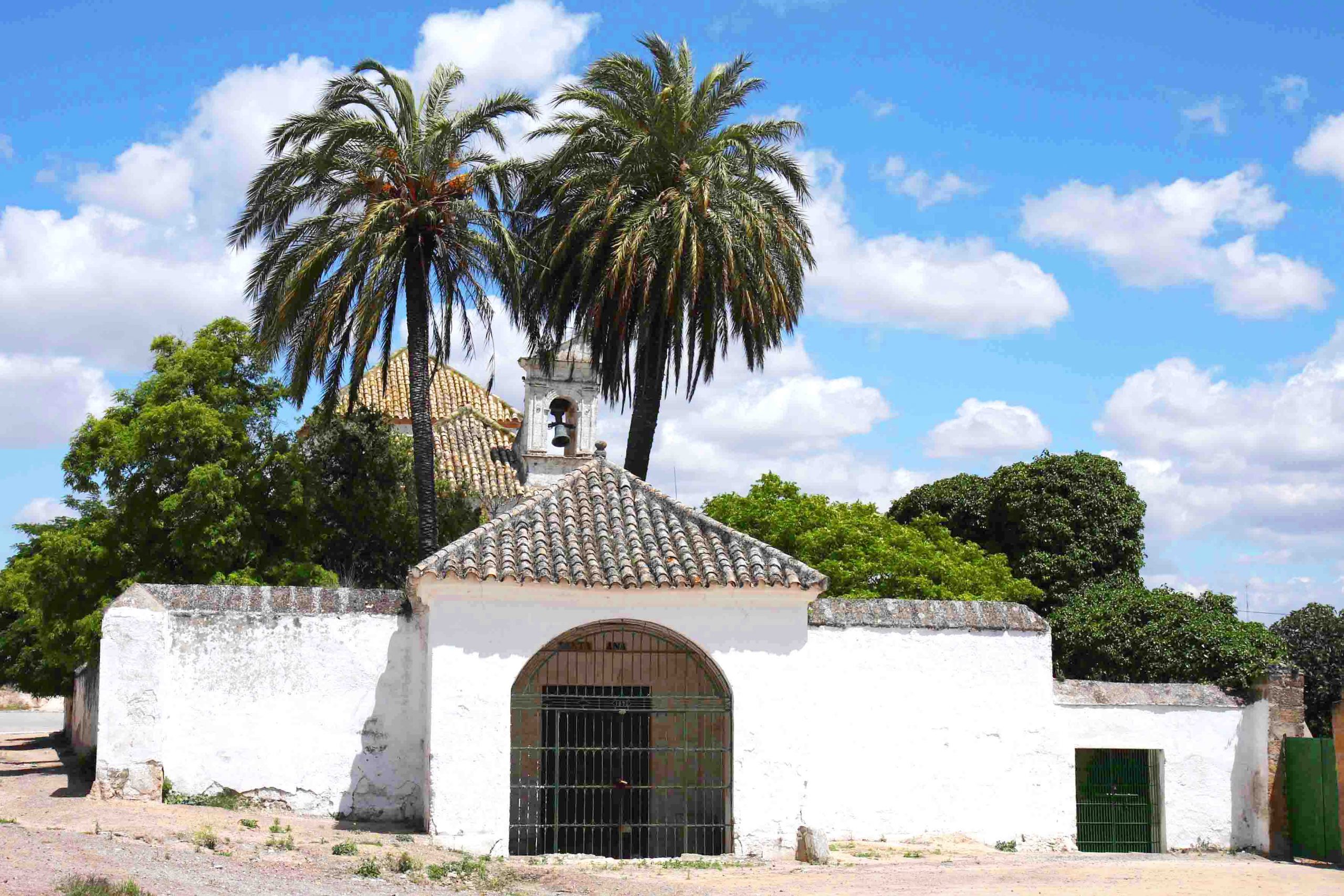 La ermita de Santa Ana de Osuna pasará a ser una residencia para personas mayores