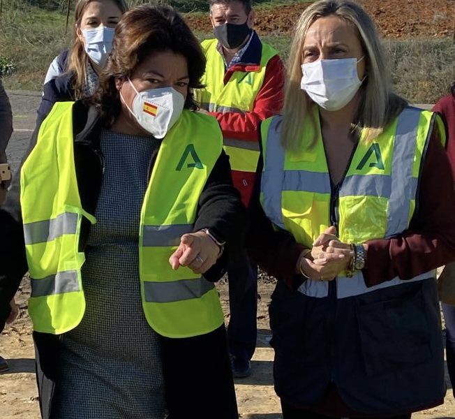 Alcaldesa de Huévar valora positivamente las obras de ensanche de la A-49