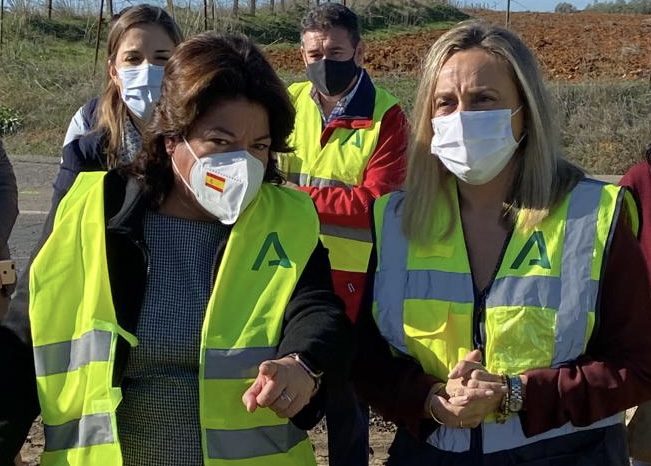 Alcaldesa de Huévar valora positivamente las obras de ensanche de la A-49