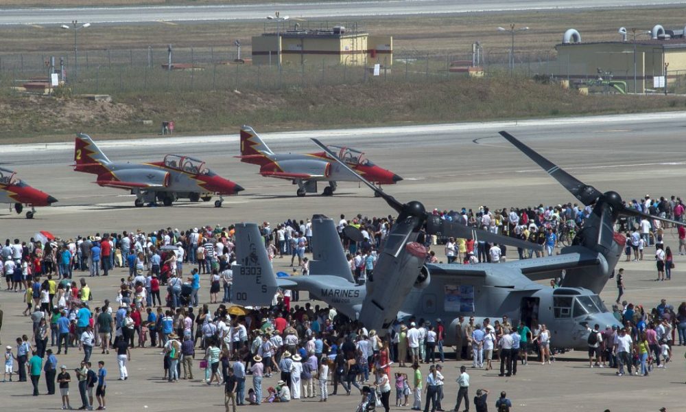 Utrera apoya a la plantilla de la base de Morón tras el anuncio de la retirada de 800 marines