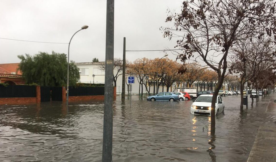 Más de 50 incidencias por lluvias en El Puerto atendidas por el 112