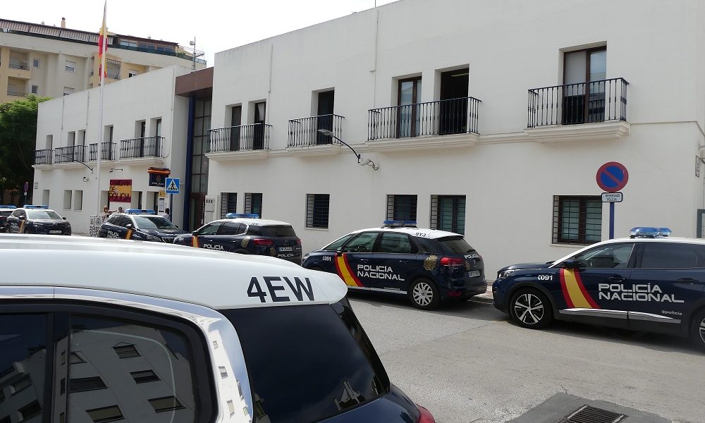 Detenidos después de atracar gasolineras a punta de pistola en Estepona