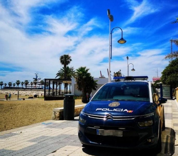 Detenido in fraganti el asaltante de un chiringuito en Málaga