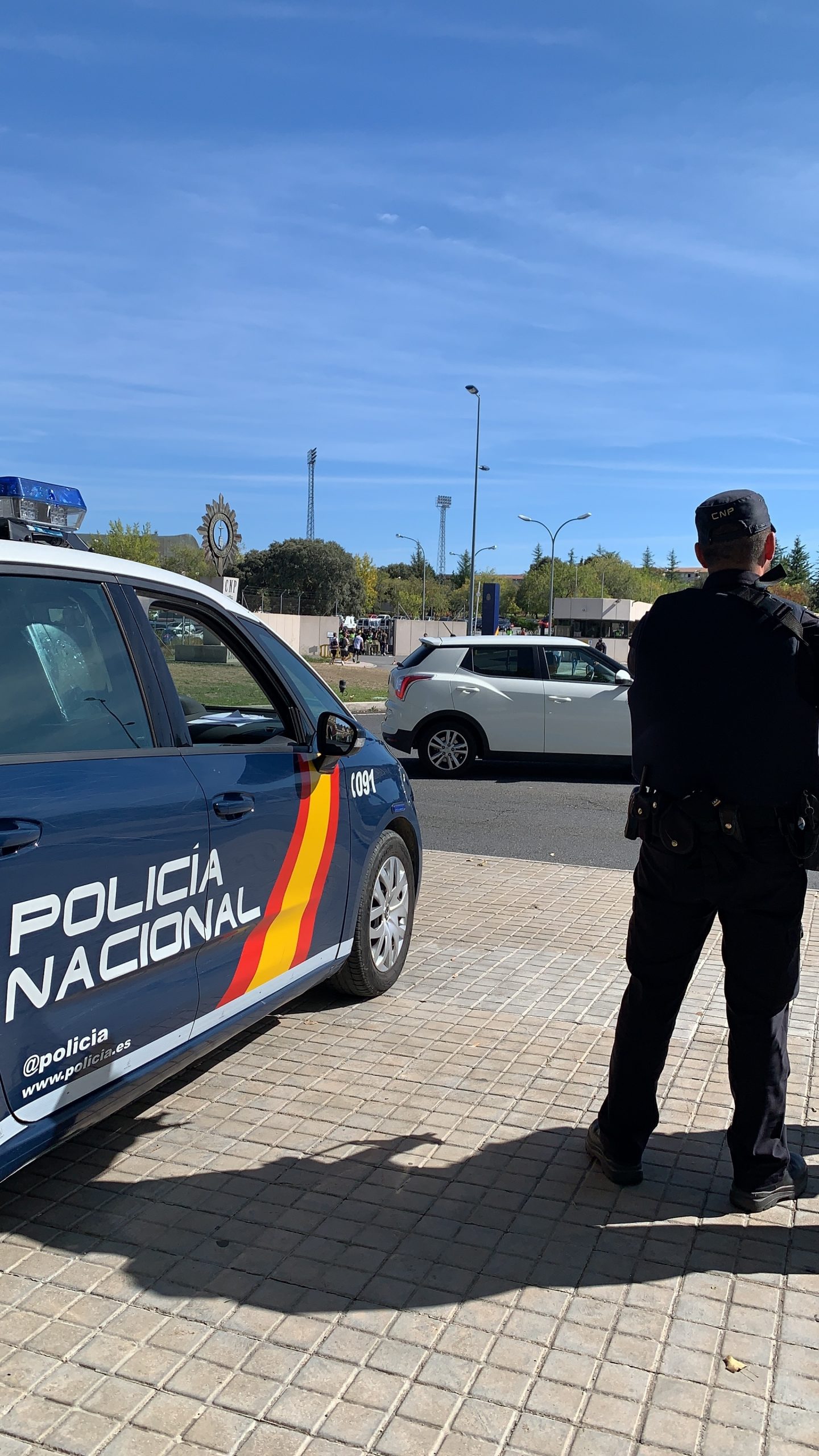 Detienen en Málaga a cuatro personas que irrumpieron a cuchilladas en la casa de un hombre